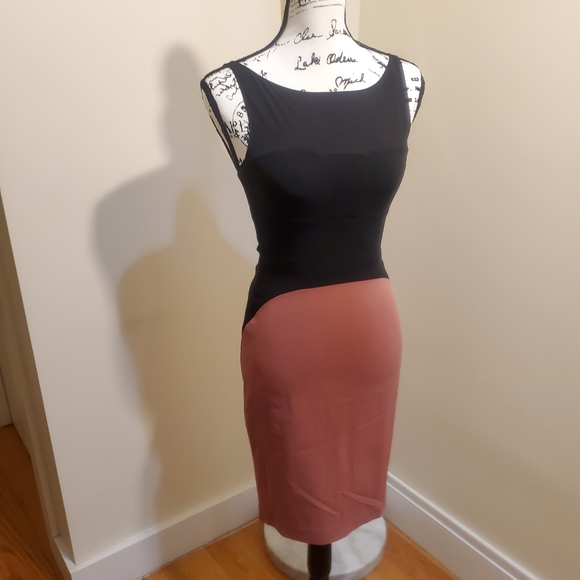 NEW Reiss Odele Color Block Pencil Dress Black Brick - Picture 1 of 16